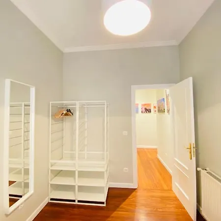 Bilbao Aeropuerto Apartament *