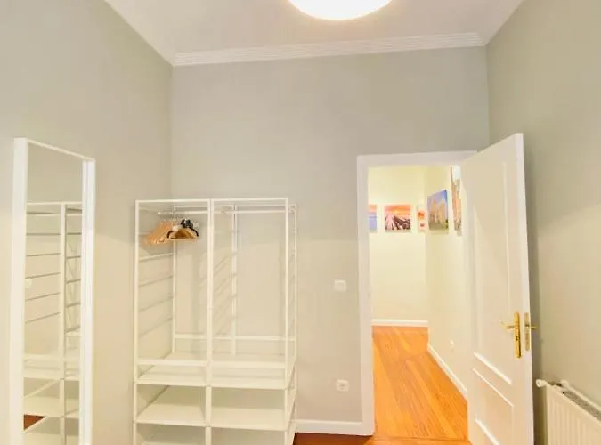 Bilbao Aeropuerto Apartment *