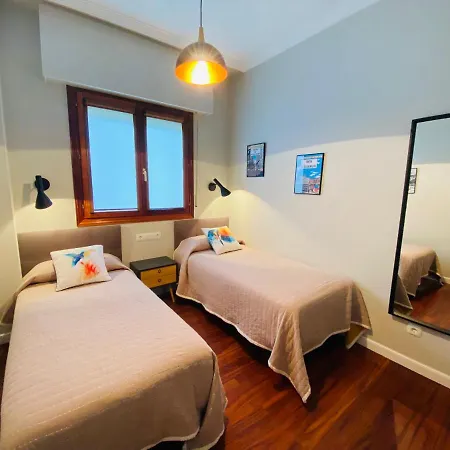 Bilbao Aeropuerto デリオ